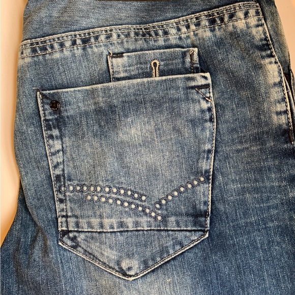 Zara 34” Straight Leg Medium Wash Blue Jeans - Picture 3 of 5